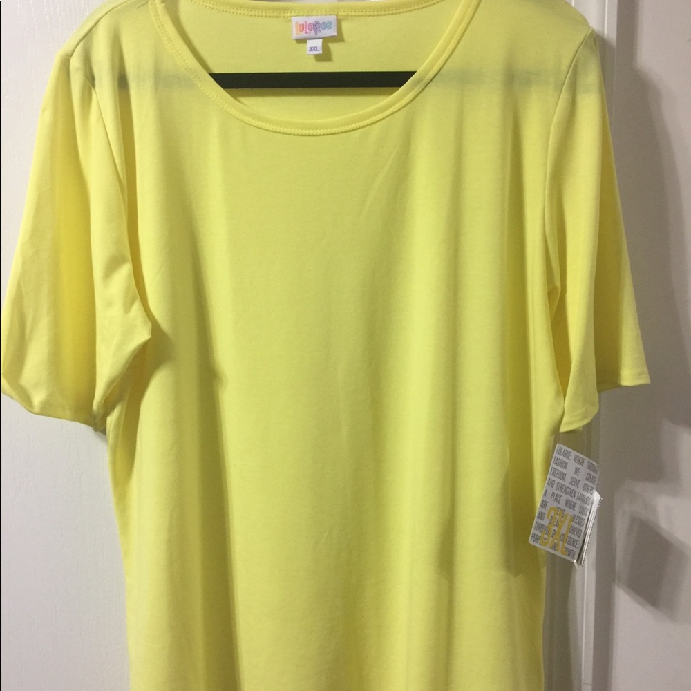 Lularoe Gigi Shirt